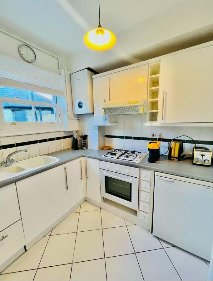 The Vista Apartment Londres Extérieur photo