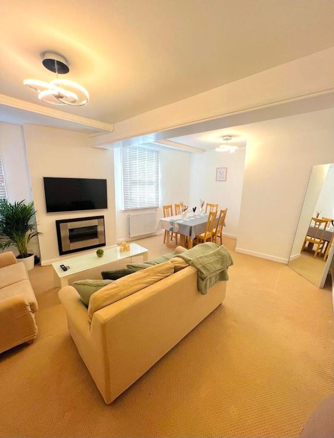 The Vista Apartment Londres Extérieur photo
