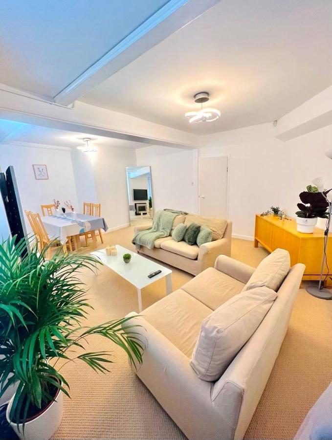 The Vista Apartment Londres Extérieur photo